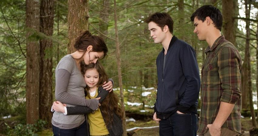 Фильм Сумерки Сага Рассвет: Часть2 (2012) в 4K UHD и HD смотреть онлайн бесплатно