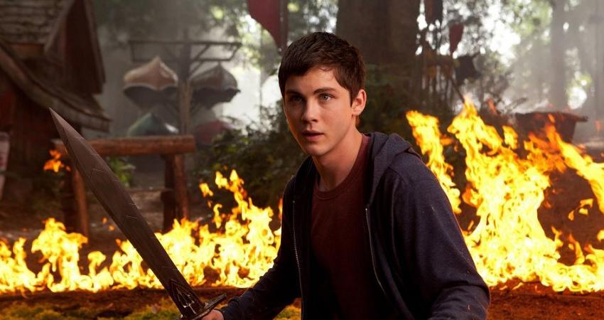 Перси Джексон и Море чудовищ (США) полностью в хорошем качестве и бесплатно