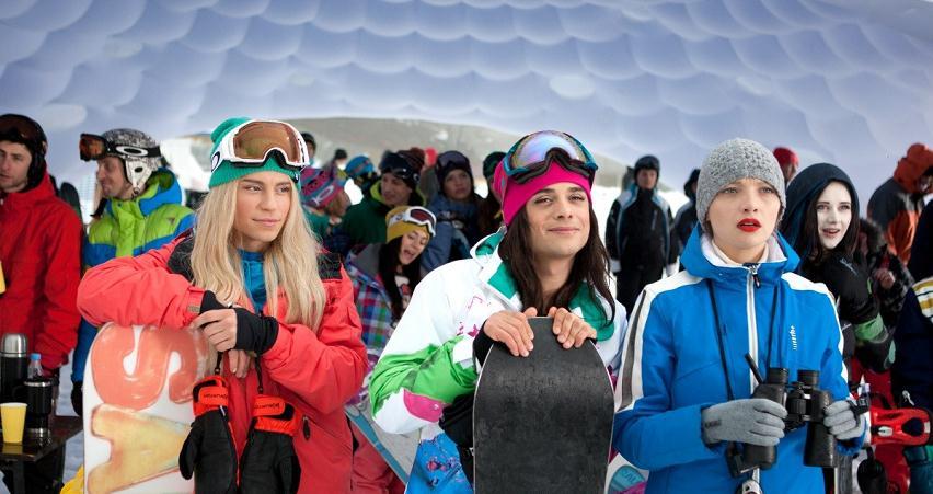 Cмотреть Фильм В спорте только девушки (Россия) 2014 онлайн бесплатно