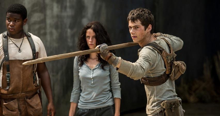 Бегущий в лабиринте (2014) онлайн