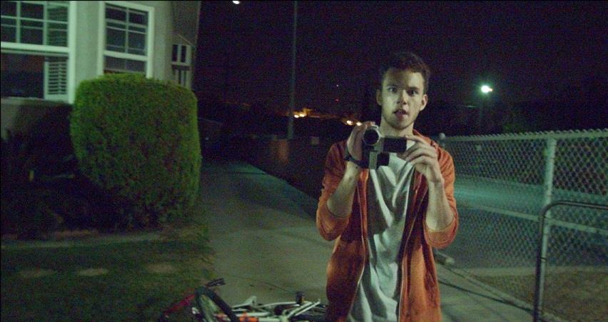 Смотреть Фильм З/Л/О: Новый вирус (США) бесплатно и без рекламы