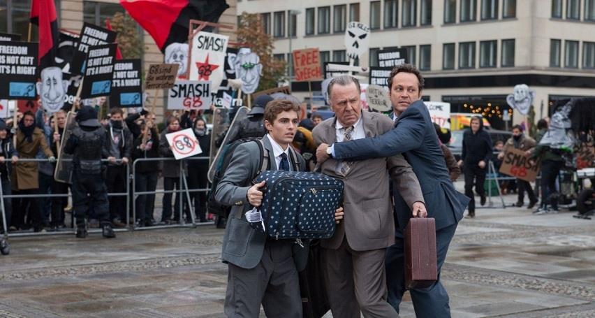 Фильм Между делом (0 сезон) все серии | 2015