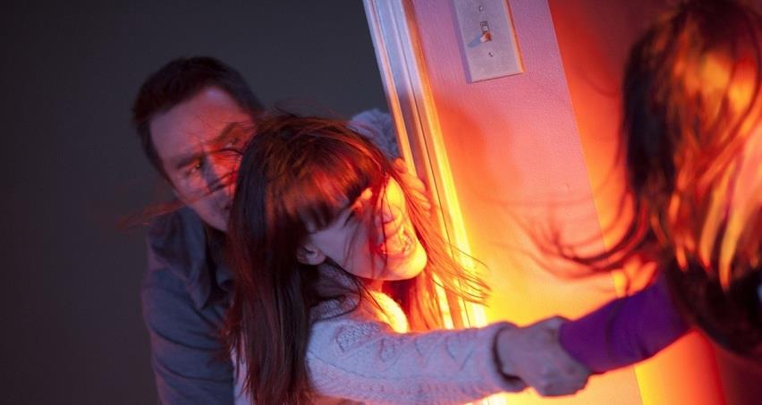 Полтергейст (США) онлайн бесплатно в высоком качестве