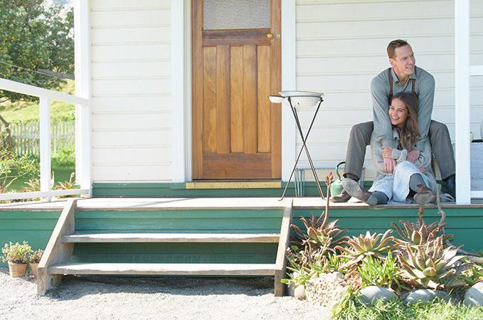 Свет в океане (2016) смотреть бесплатно в хорошем качестве