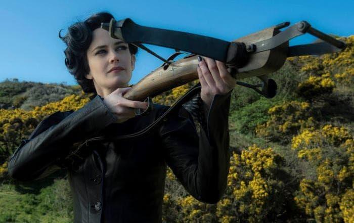 Фильм Дом странных детей Мисс Перегрин (2016) в 4K UHD и HD смотреть онлайн бесплатно