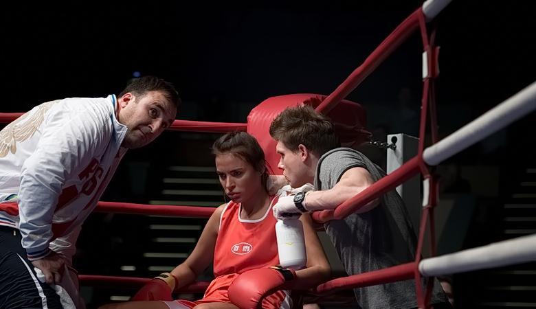 Держи удар детка (Россия) полностью в хорошем качестве и бесплатно