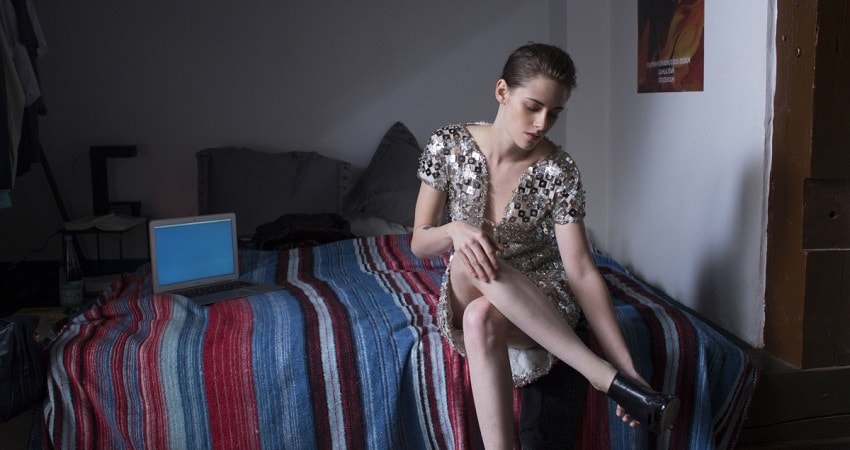 Персональный покупатель (Франция) 2016 смотреть в 4K качестве онлайн