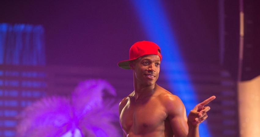 Пятьдесят оттенков черного (США) 2016 смотреть онлайн в хорошем качестве