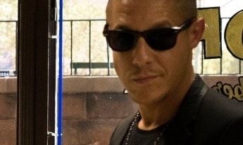 Люк Кейдж (1 сезон, 2016) смотреть онлайн бесплатно в хорошем качестве