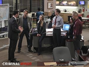 Мыслить как преступник (Criminal Minds) (9 сезон, 18 серия) смотреть онлайн все серии подряд в хорошем качестве