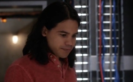 Флэш (The Flash) (3-й сезон) сюжет