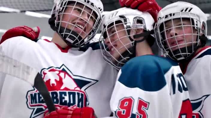 Молодежка (2 сезон, 2015) смотреть онлайн бесплатно в хорошем HD 1080 качестве