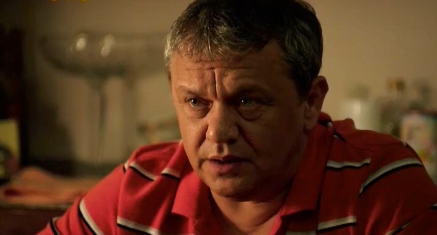 Смотреть сериал Молодежка 3 сезон 29 серия бесплатно и без рекламы