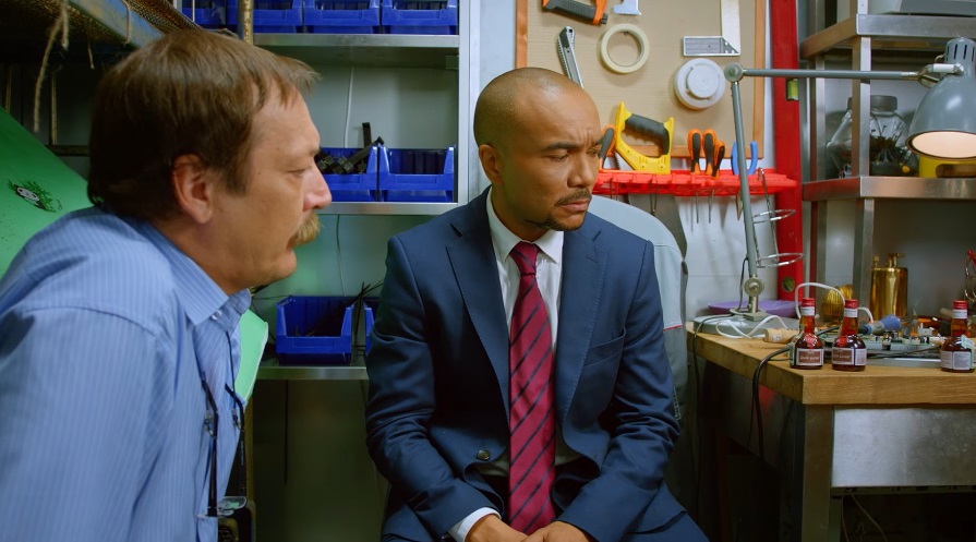 Отель Элеон 1 сезон 6 серия смотреть онлайн 720p или 1080p