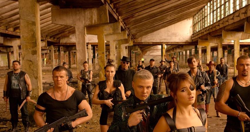 Огни большой деревни) (2016) смотреть онлайн бесплатно в хорошем качестве