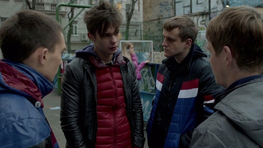 Смотреть сериал Закон каменных джунглей (2015) 1 сезон 1 серия без рекламы в HD