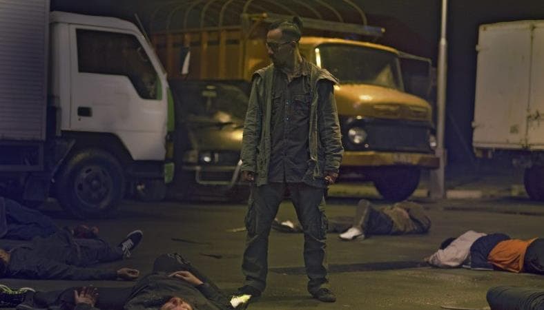 Рейд: Пуля в голове (2016) смотреть бесплатно полностью