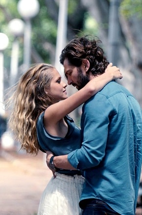 Фильм 2:22 (2017) смотреть бесплатно в отличном качестве 4K