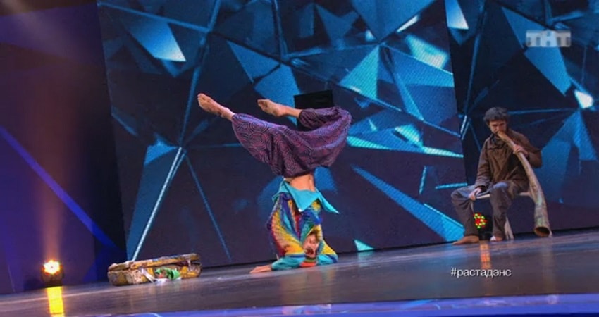 Танцы (2014-2017) 2 сезон 3 серия полностью в хорошем качестве и бесплатно