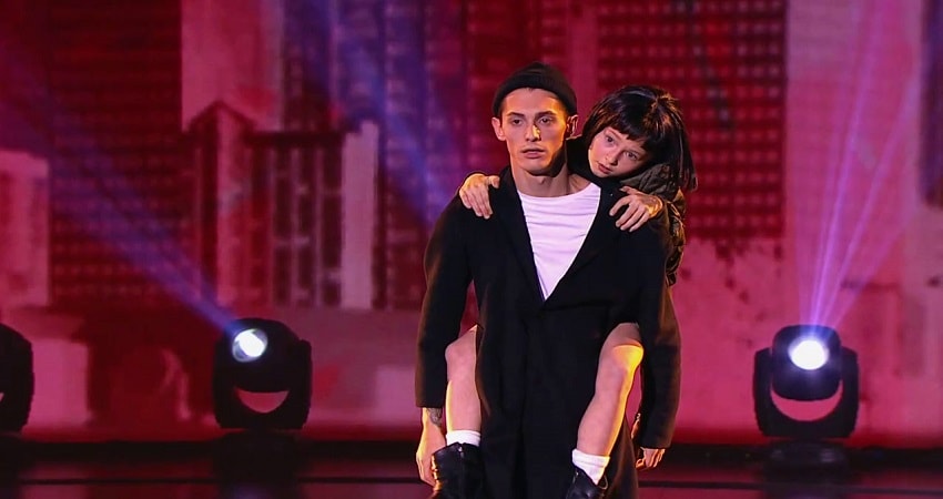 Смотреть сериал Танцы (2014-2017) 3 сезон 20 серия в хорошем качестве онлайн