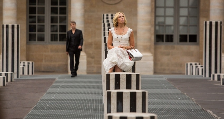 Фильм Мадам (2017) в 4K UHD и HD смотреть онлайн бесплатно