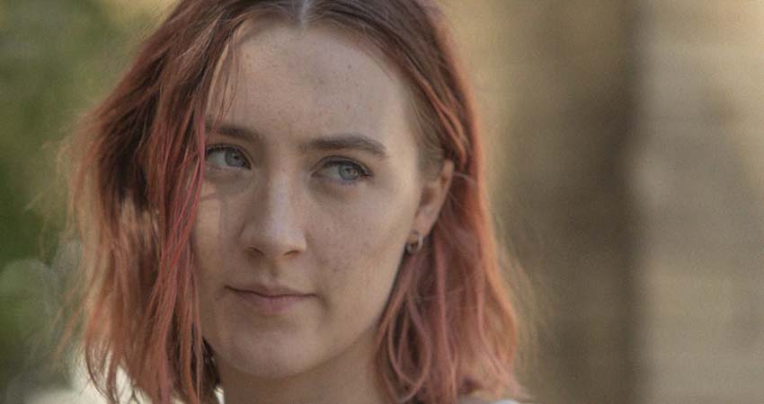 Смотреть Фильм Леди Бёрд (США) 2017 в хорошем качестве онлайн