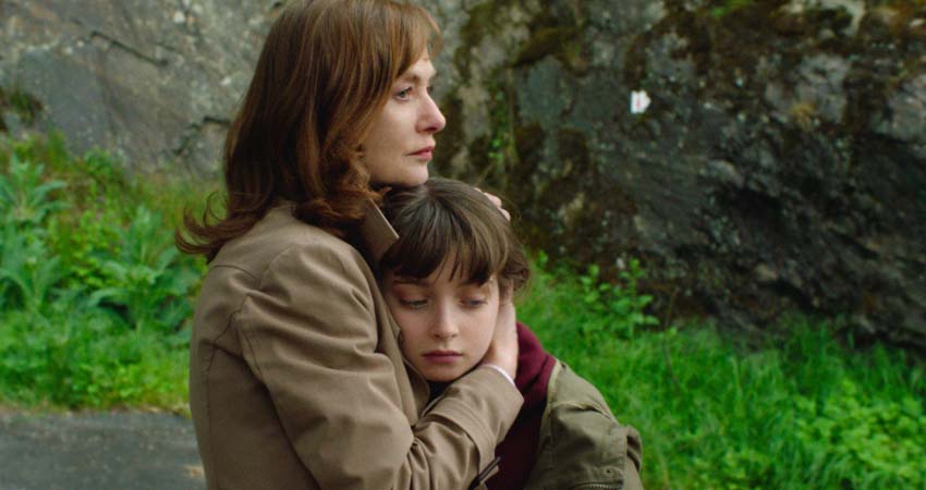 Смотреть Фильм Две матери, две дочери (Люксембург) 2018 в хорошем качестве онлайн