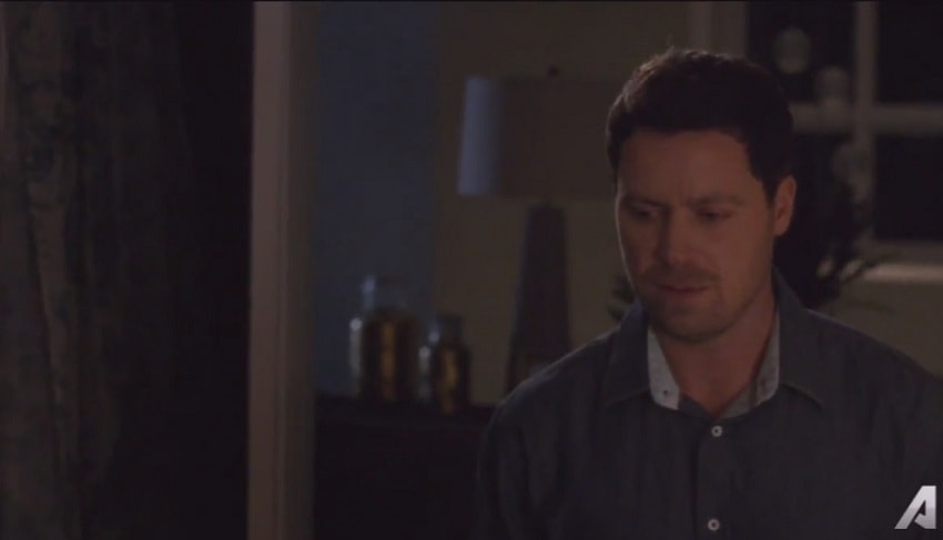 Сериал Ты, Я, Она (You Me Her) (2016) 3 сезон 10 серия в хорошем качестве 1080 Full HD