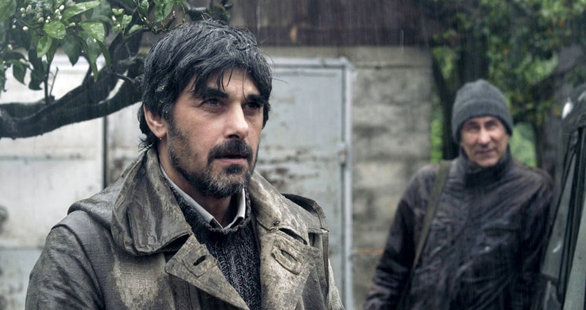 Смотреть Фильм Чужой дом (Грузия) бесплатно и без рекламы