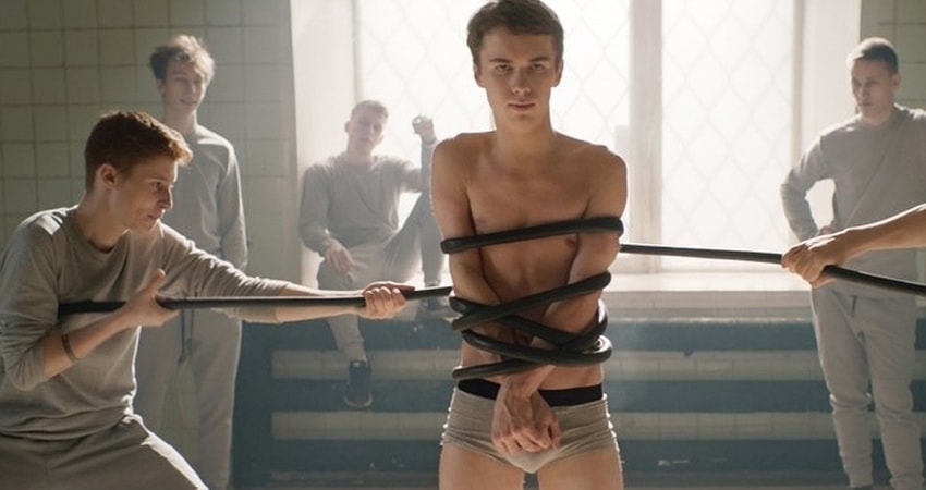 Подбросы (2018) смотреть бесплатно в хорошем качестве