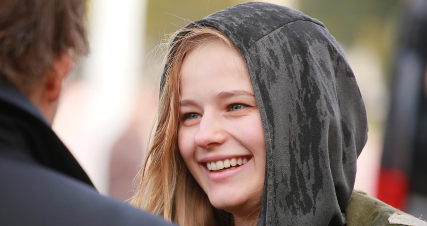 Фильм Проводник (2018) смотреть онлайн бесплатно в хорошем HD 1080 качестве