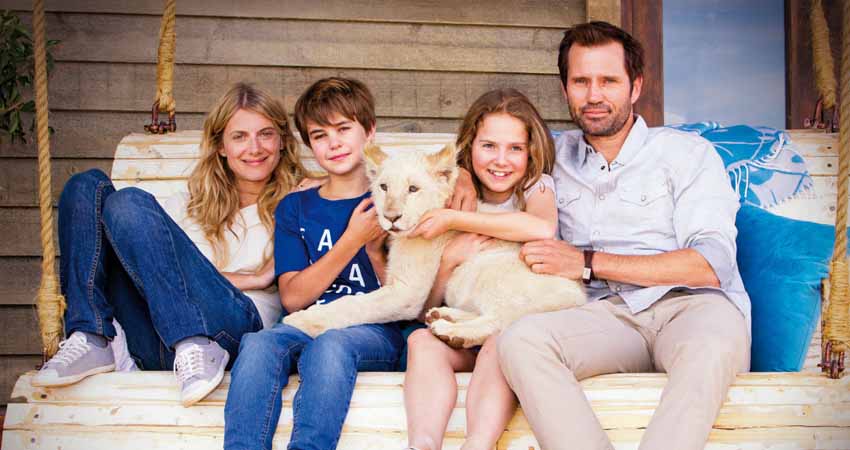 Фильм Девочка Миа и белый лев (Франция) 2019 онлайн в качестве 1080p