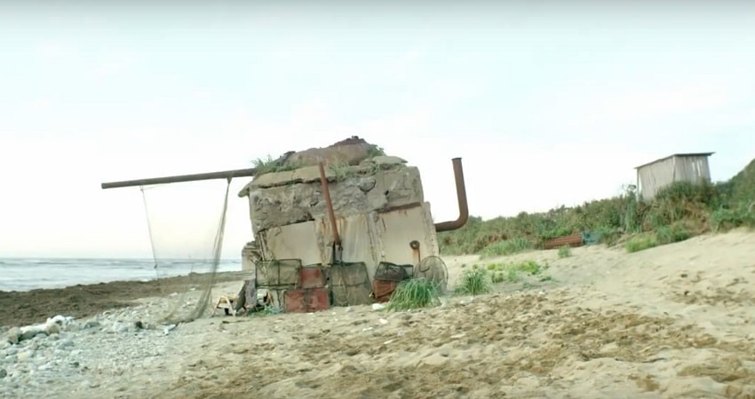 Смотреть Потерянный остров (2019) онлайн бесплатно и без смс