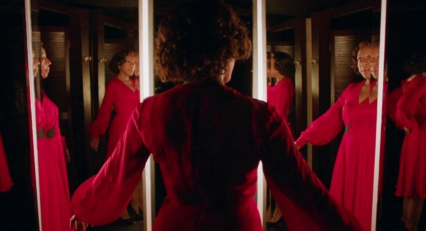 Фильм Маленькое красное платье смотреть бесплатно онлайн без рекламы