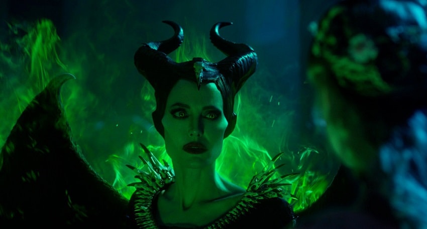 Малефисента 2: Владычица тьмы (2019) смотреть в HD